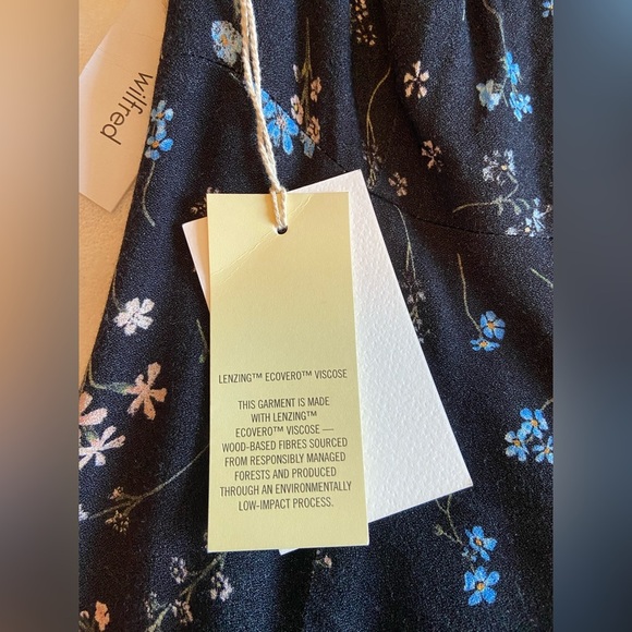 NWT WILFRED Novella Floral Dress - Picture 8 of 13